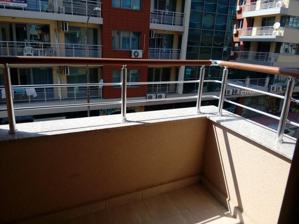 Apartment Tanita Pomorie Exterior photo